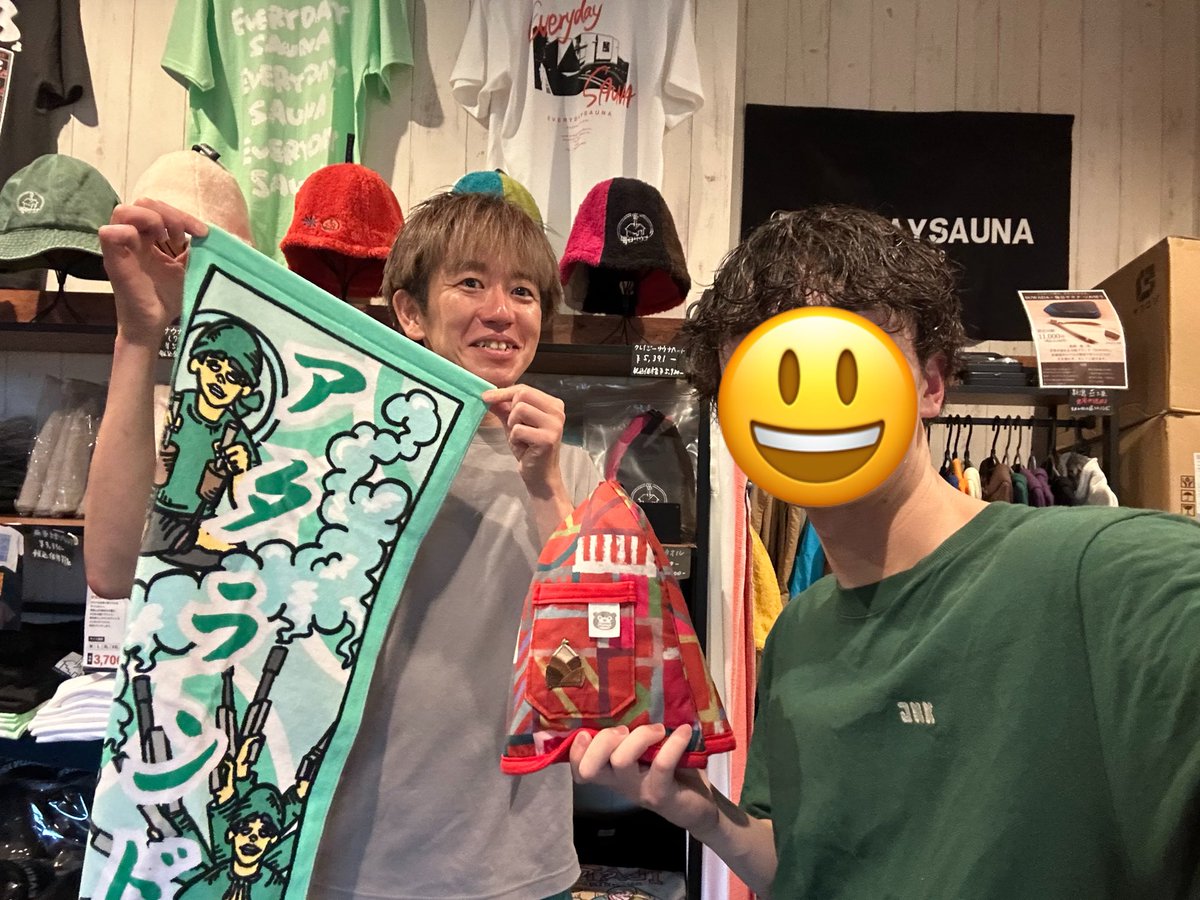 takeorail's tweet photo. 毎日サウナ 八王子店

11時 アタランド支配人「アタジン」

15分前には超満員😱
スモークのいい香りと芯から温まる熱さのおかげで久しぶりに限界までサウナ入って無事内気浴で気絶しました😇

YouTubeをいつも応援してくださる群馬のサウナーさんにも超偶然✨ https://t.co/SdT7cl3Ao6