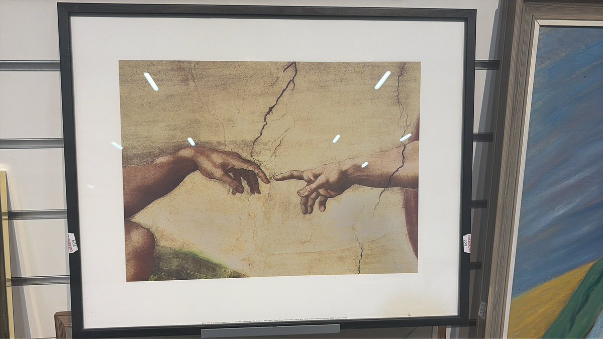 2teelex's tweet photo. Saw this while thrifting today and i immedietly thought of BarthTanrak https://t.co/QjPelJ4DC2