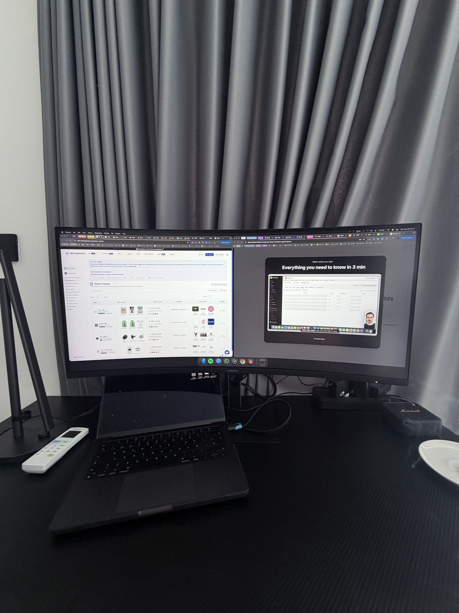 Javizecom's tweet photo. rent villa. lock in. change country. rent villa. lock in. change country. rent villa. lock in. change country.

digital $$ is the way to live man... https://t.co/mPOcqSe6tV