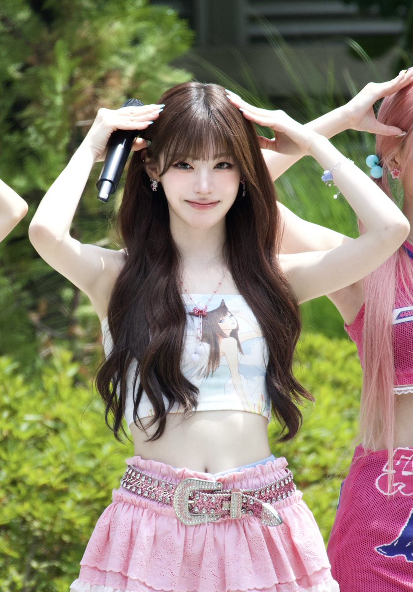 siyeeeecao's tweet photo. 260627

·̩͙. ᘏ▸◂ᘏ .·̩͙
꒰ ⸝⸝ɞ̴̶̷ ·̮ ɞ̴̶̷ ⸝⸝꒱
*ଘ_(")("）┄┄♡゛

#STAYC #스테이씨
#Seeun #세은 https://t.co/5eCJNb2154