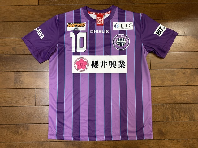 hirogoal's tweet photo. 2026シーズン、エブリサ藤沢ユナイテッドの戦闘服が到着!!
開幕戦の秋葉台でユニを見て、これは岸晃司選手一択だろう、と。
"KING KOJI"とともに更なる高みへ!!
HIXLIX様、今シーズンも格好良いデザインのユニをありがとうございます!!
#HIXLIX #エブリサ藤沢ユナイテッド #岸晃司 https://t.co/zsPdHxY1se