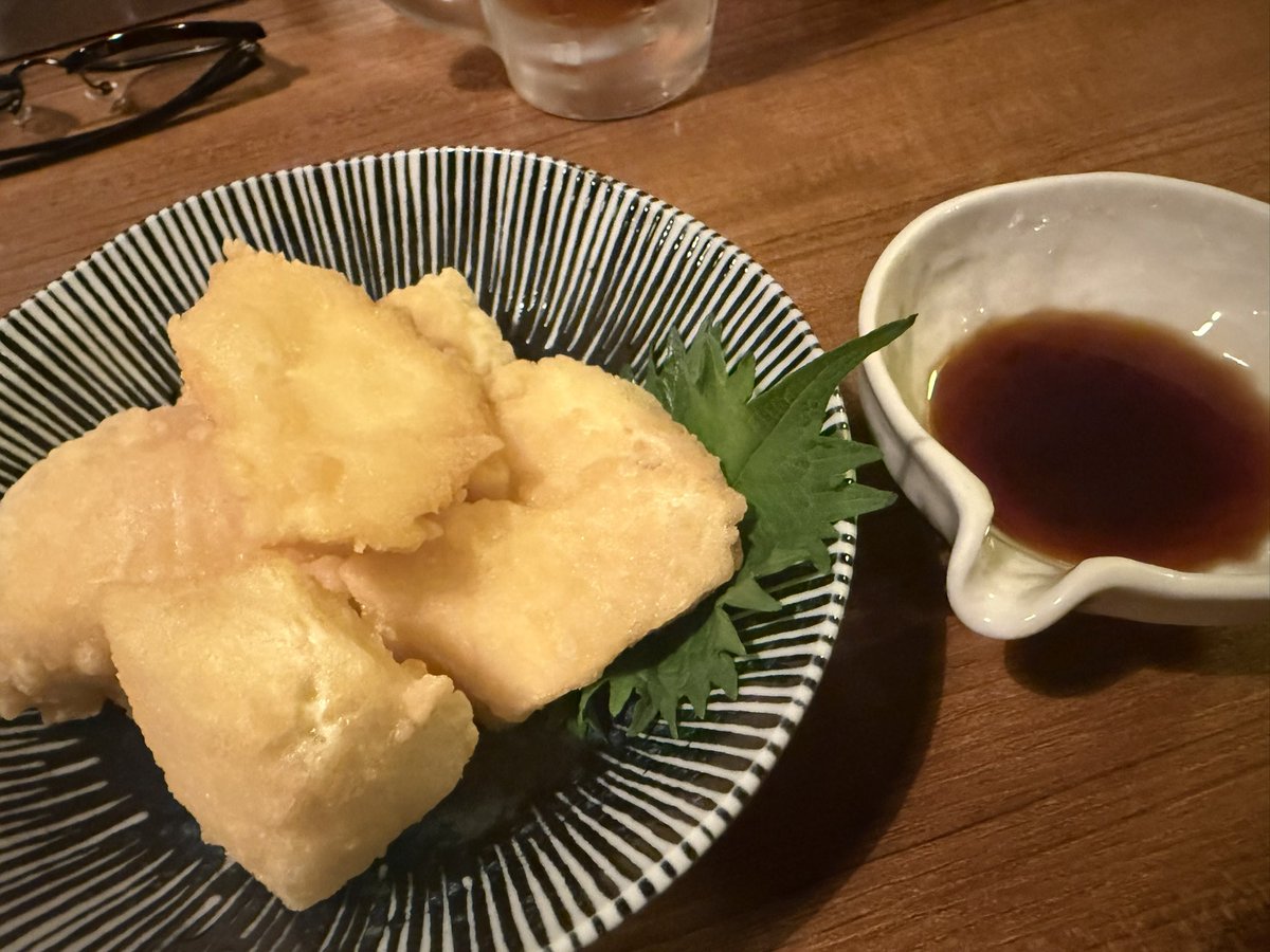 eracchi1005's tweet photo. 揚げ出し豆腐っておいしいですよね☻ https://t.co/m6aa1PtMJI
