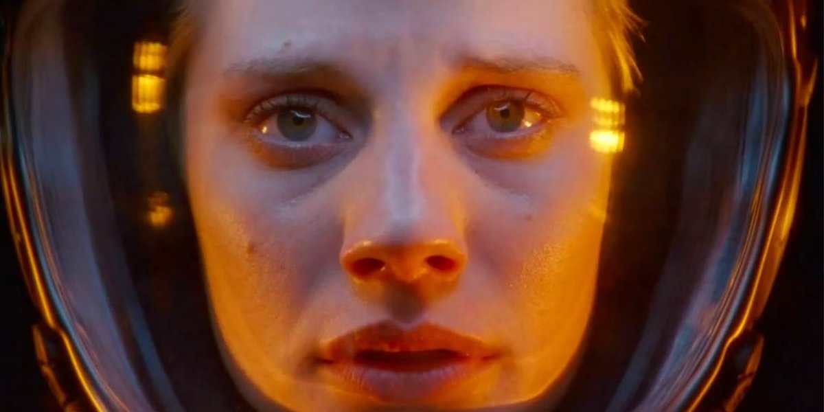 cayugaprod24's tweet photo. Katee Sackhoff @kateesackhoff interpreta a #KaraThrace, alias #Starbuck, en una de las grandes cimas de la ciencia ficción televisiva: “Battlestar Galactica” (2003 - 2009).
#BattlestarGalactica https://t.co/NJomV9pRj6