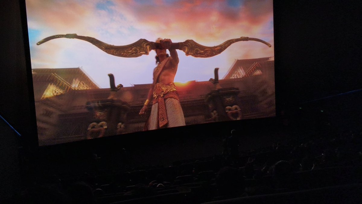 nonaprinceyt's tweet photo. It's cliche but #Ramayana glimpse looks something else in 3D! The depth you feel in each scene, you have to experience it yourself to believe. Best I have seen in India by far, though which theater you watch it in will be a big factor. Dolby 3D is top Tier 🔥 https://t.co/AnmosFbiI2