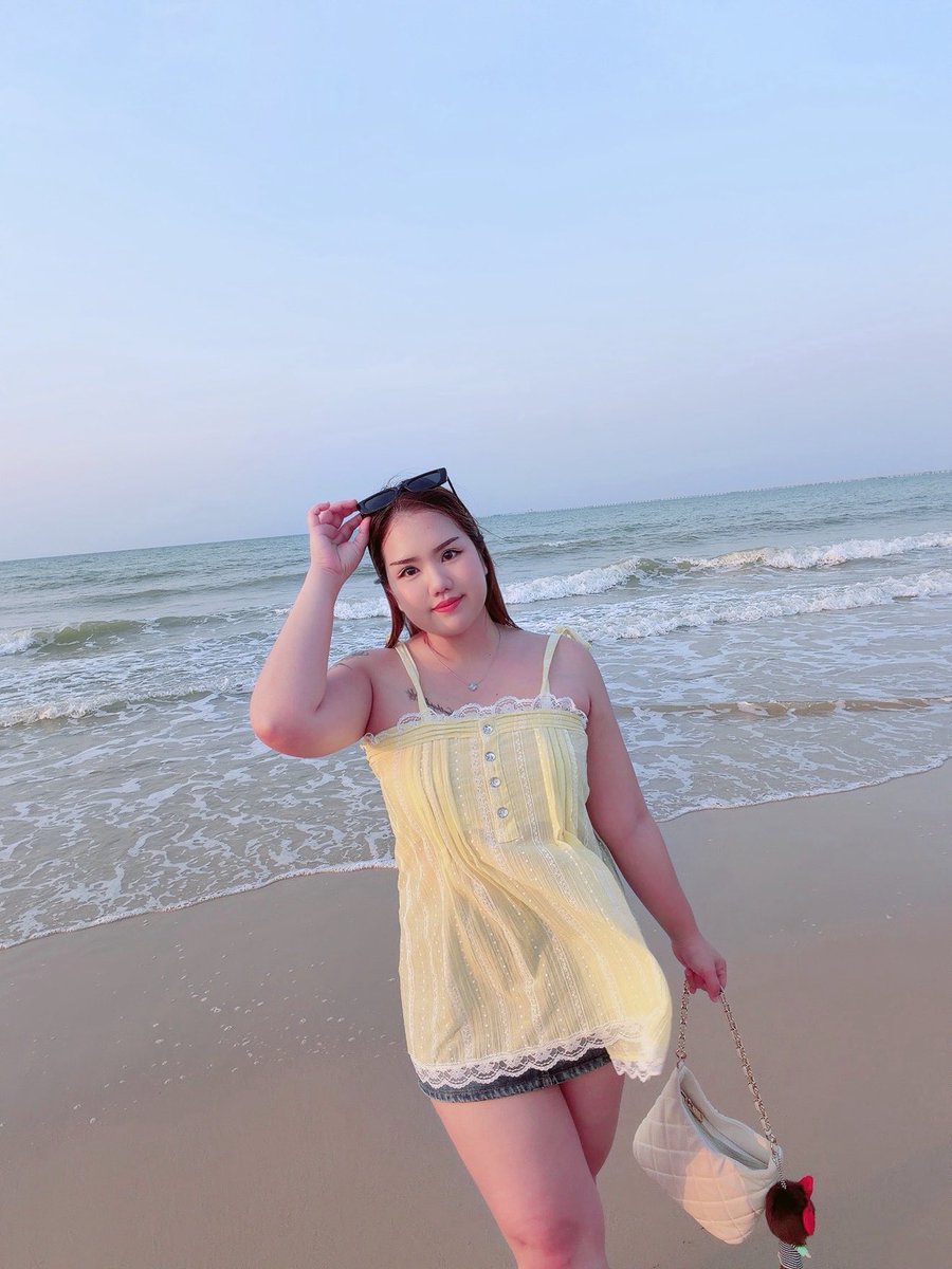 Nanthaphon60219's tweet photo. 🌊🤍 https://t.co/ErkBteLu8l