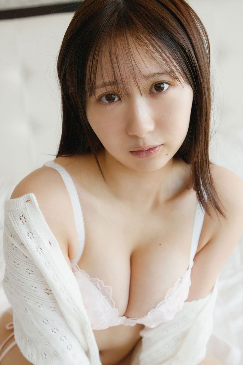 akisakamichi's tweet photo. 🐏の乳谷間ふかい💕
もちもちの柔らかいおっぱい💕💕
今日はオタクの精◯独り占めだね💕💕 https://t.co/NGN6k69PbL