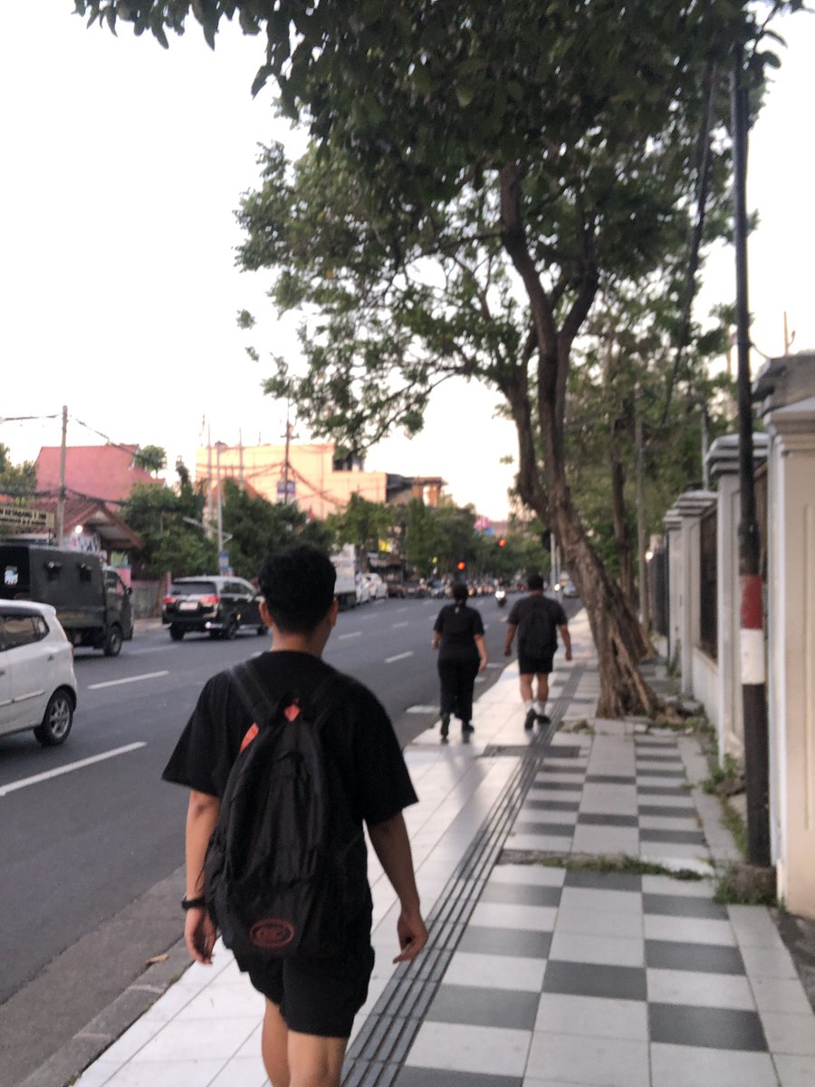 bangunpadmo's tweet photo. Kurang kopi aja ini. https://t.co/Fnb3hl41gi