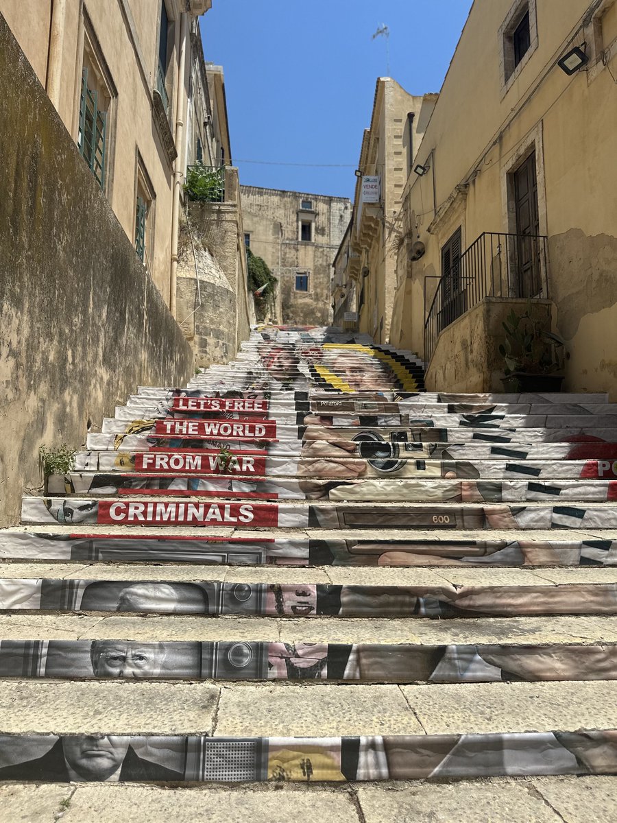 RadovanMaly's tweet photo. #Noto #Sicilly https://t.co/Szbzt1Z39f