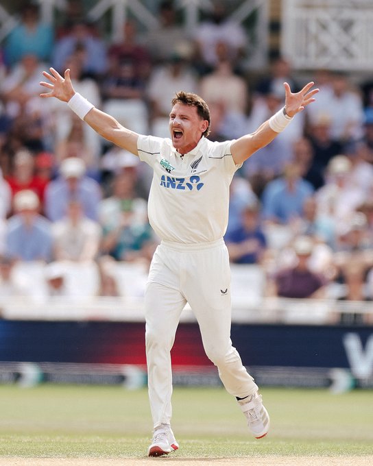 Terrific win for Kiwis at Trent Bridge 👏 NZ seal Test series by 2-1