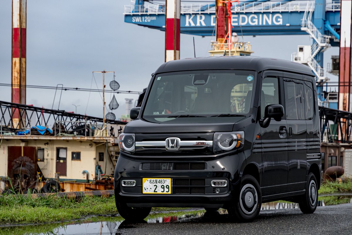 Roscoechan_8's tweet photo. my new gear...
 
･本田技研工業 N-VAN FUN 6MT 4WD
 
改めまして、4型N-VANを納車していただきました😊
6MTで4WDというド変態仕様で1年半ぶりに公道復帰です！
車中泊旅にトランポとこの新しい相棒と一緒に全力で楽しみます！
 
#NVAN https://t.co/B2WaGfq4aW