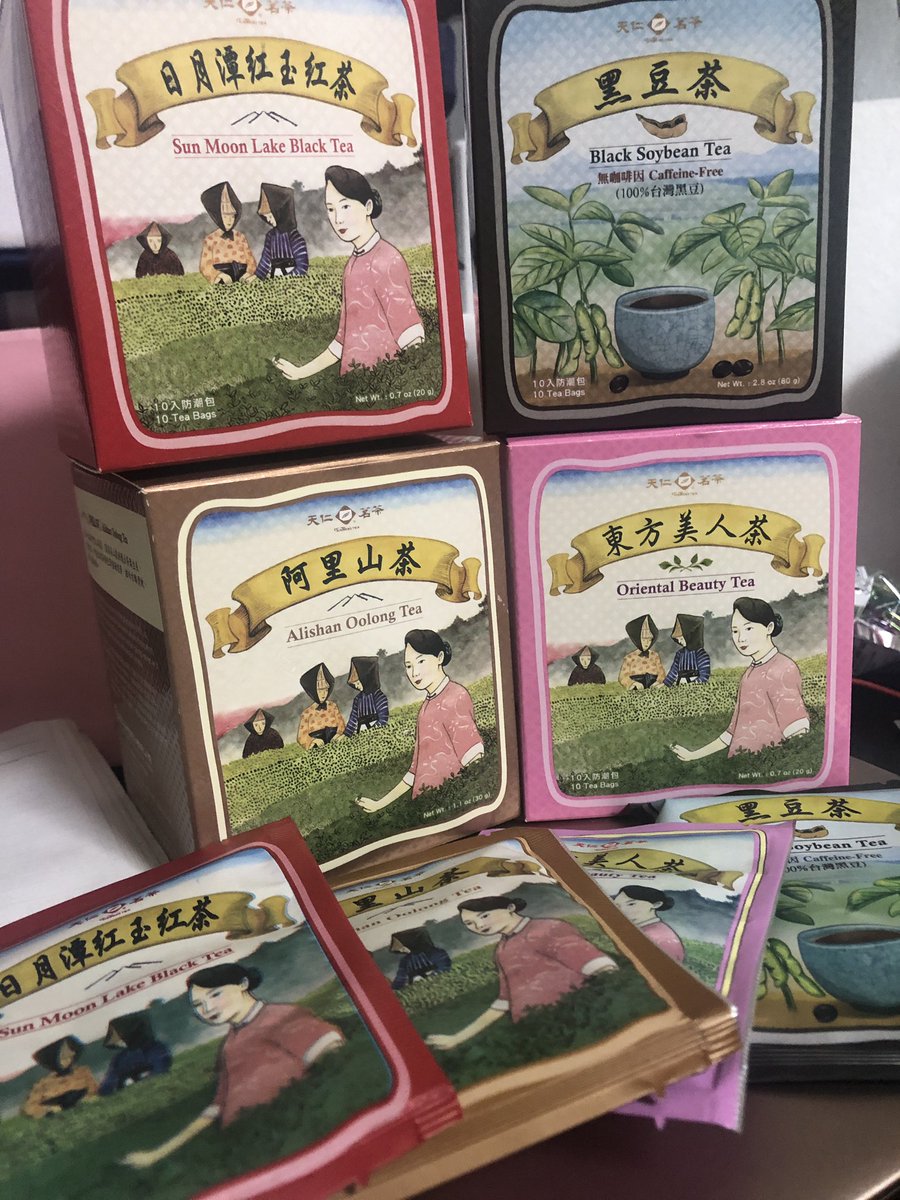 saorisorrel's tweet photo. 台湾から日本へのお土産の一つは
安定の、天仁茗茶さんを買うし好きなのだが
できればもっとおすすめ知りたい|･ω･*)

（お会いする方に小分けでお配りしてゆく茶たちの図 https://t.co/JViUW9XNVl