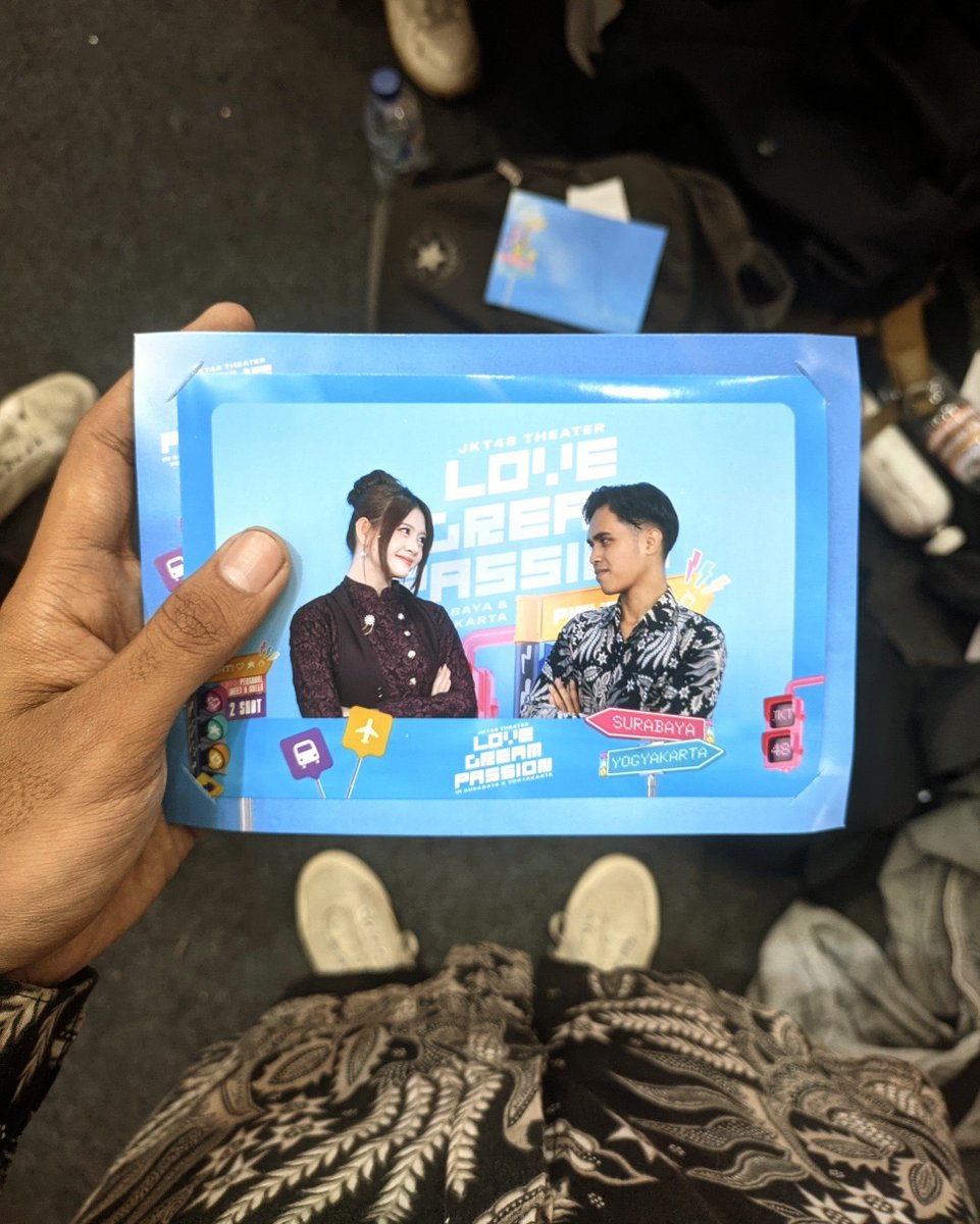 Leosanzz_'s tweet photo. Kondangan bareng @A_ChristyJKT48 ?? https://t.co/mM09ySFByr