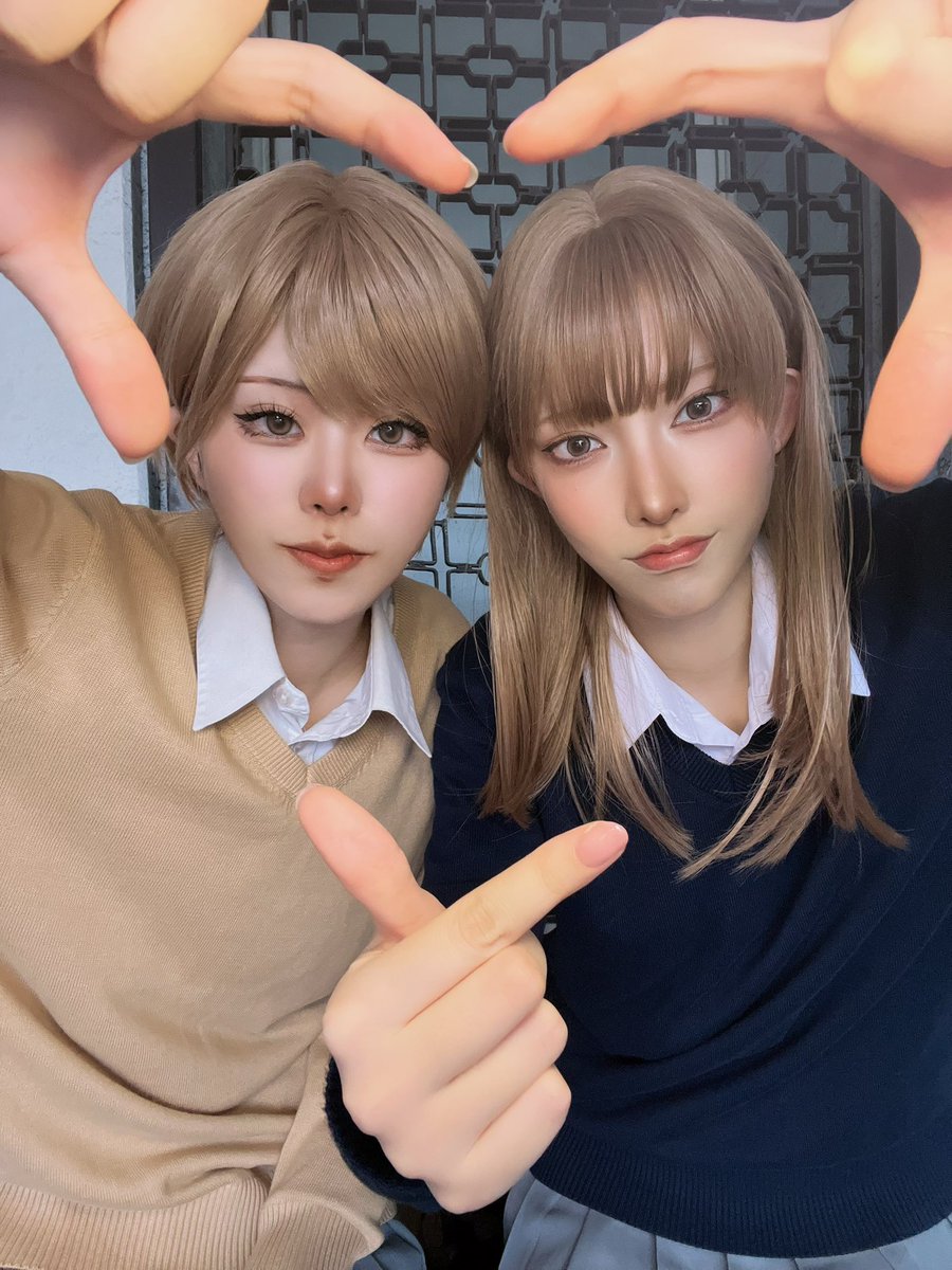 su01xx's tweet photo. 美姫でこゆんと遊んでました.ᐟ.ᐟ♡♡
女装で外イベ行くの初めてだったけどいろいろな方と交流できて楽しかったです😽💗
みんな氷の城壁を読んでね📖 #アコスタ池袋 https://t.co/2oRCxUupj2