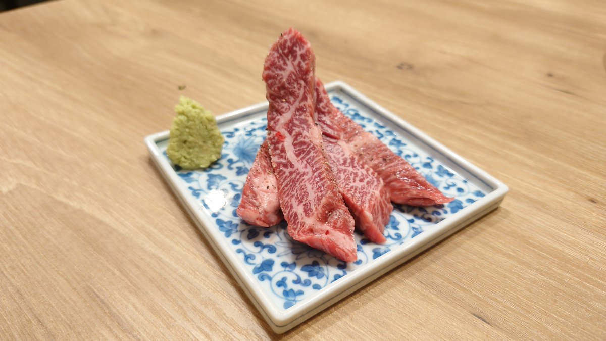 knksrtm's tweet photo. 久しぶりに肉焼きますわよ！
うますぎ！ https://t.co/j4TPW5ykuT