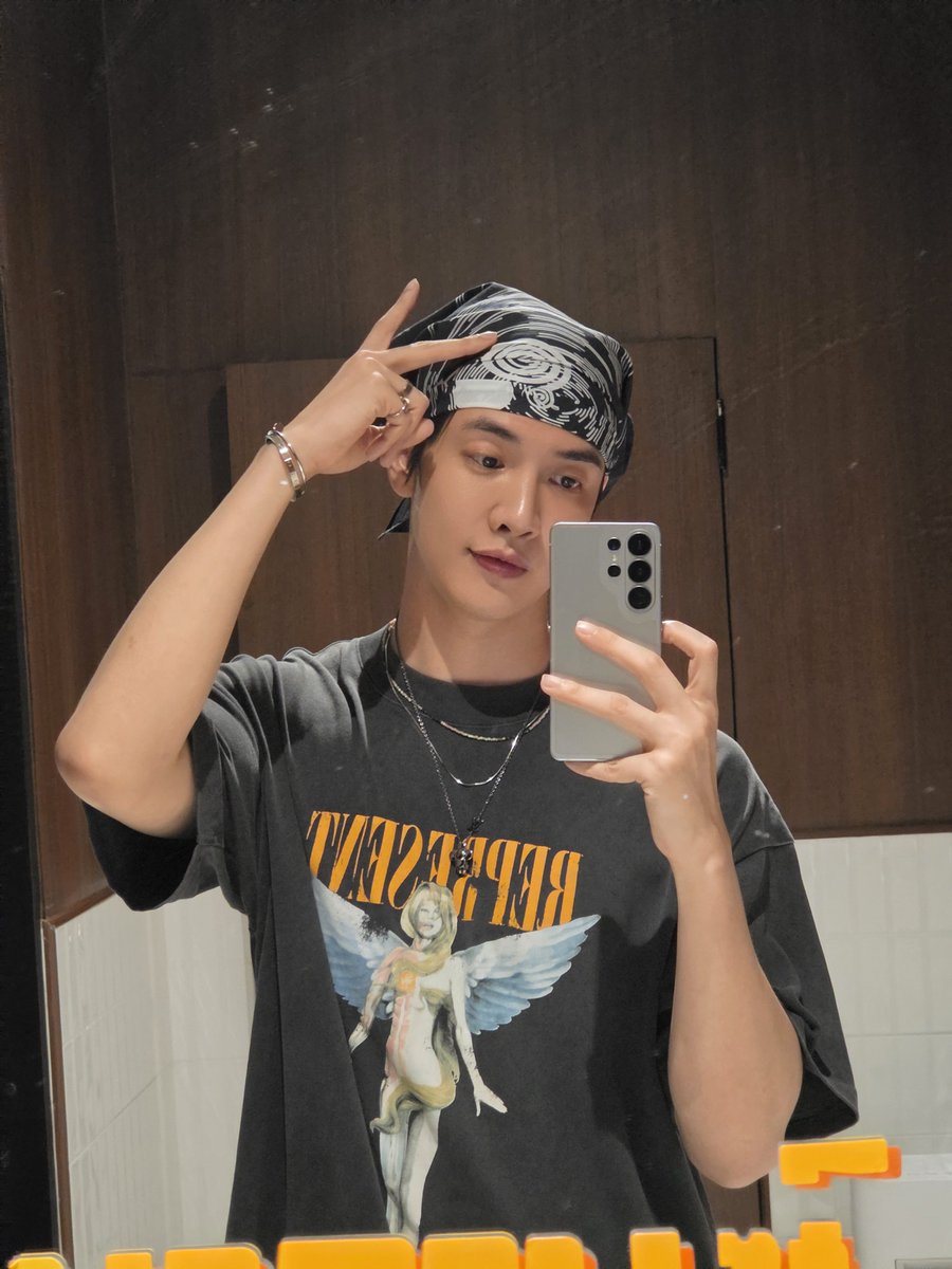 maxky_rp's tweet photo. หิวววว~~* #maxky_rp https://t.co/gPKz0dZBa2