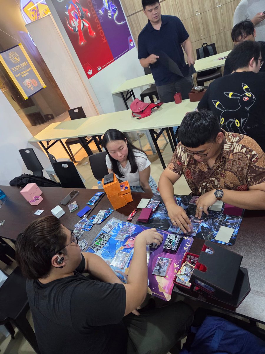 Cardboard_CS's tweet photo. 26/6 Gundam Card Game Shop Battle 2026 S2 concluded!

Winner: LWJ

Lucky Draw Winner: afsalah

Thank you everyone for coming!

#tcg
#tradingcardgame
#cardboardcollectible
#sgcardshop
#gundam
#GundamTCG
#GCG
#ガンダムカードゲーム
#ガンダムカード https://t.co/83hjRUUWMq
