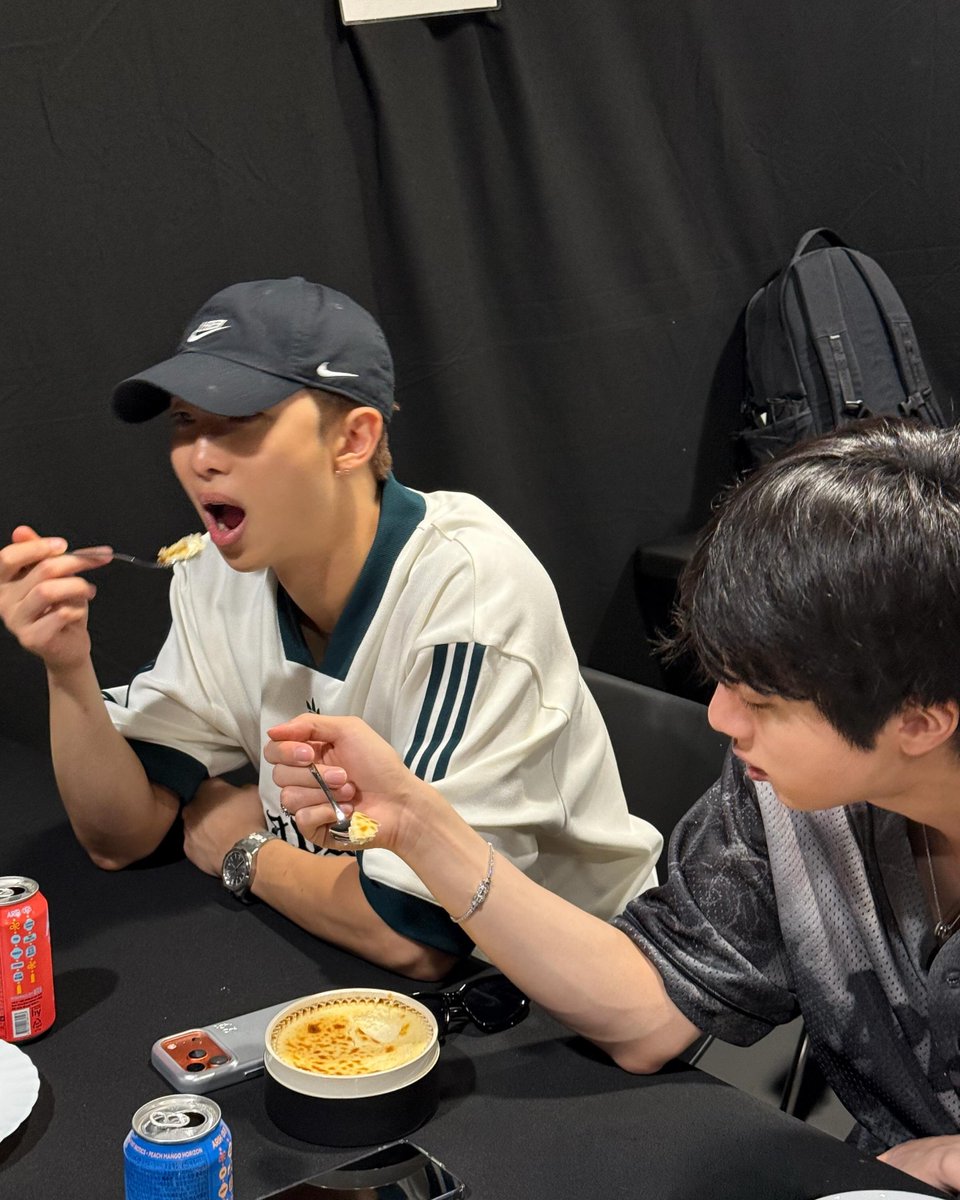 jin files tweet media