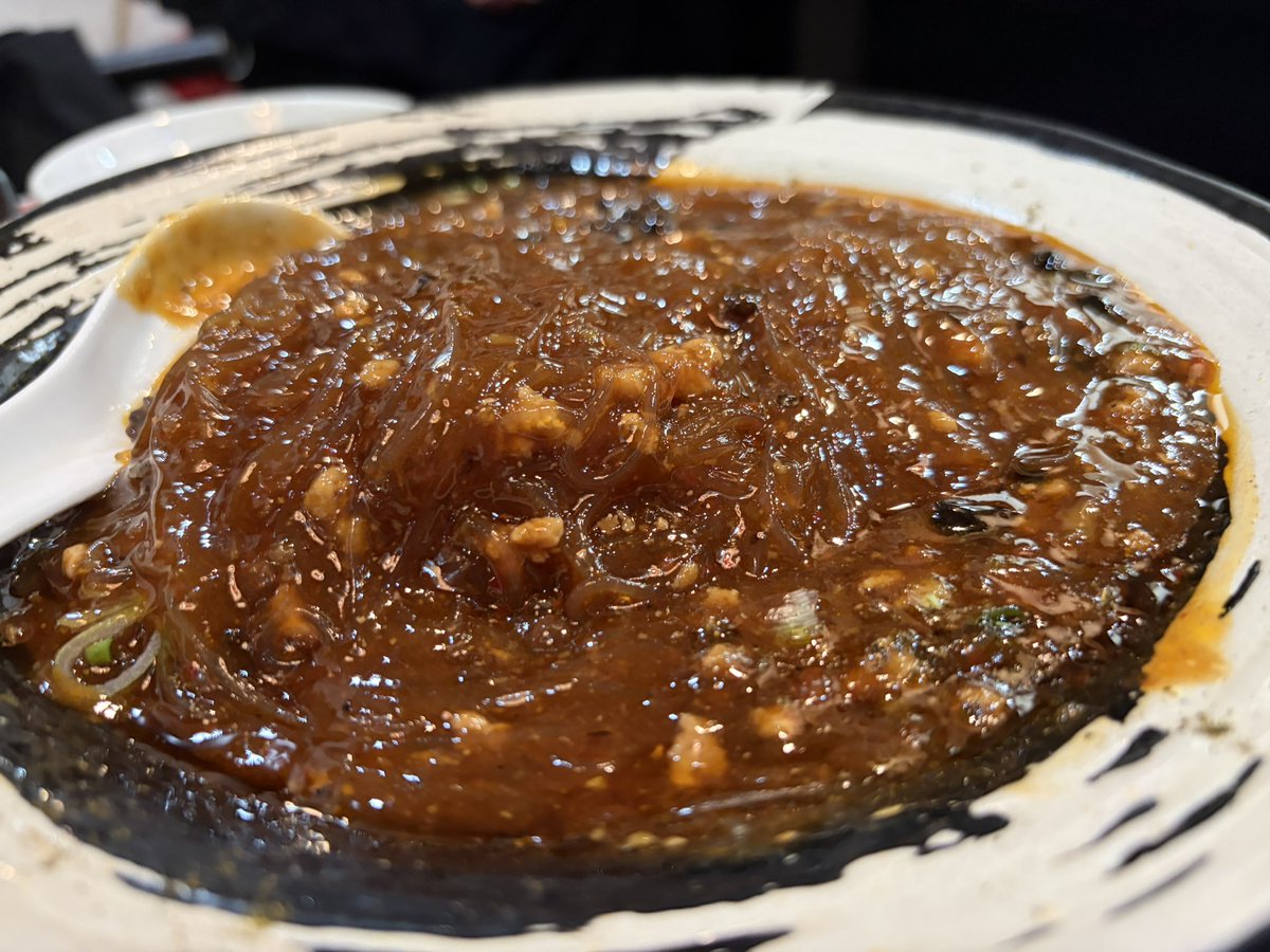 R_from_Japan's tweet photo. 町中華大好きです。

頼みすぎてお腹がはち切れそうです。

明日も頑張ります。 https://t.co/0cJj9hJJIx