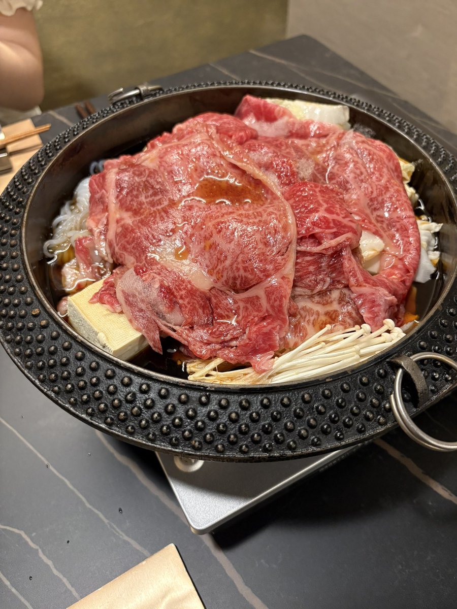 HRoruttii's tweet photo. すき焼き https://t.co/j299UGuZXf