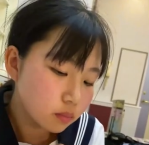 Dee_West1's tweet photo. 彼女が怒ってるんだけど、どうやって機嫌を取ったらいい？

https://t.co/aiXzeUv3HC https://t.co/yuGD48klCg
