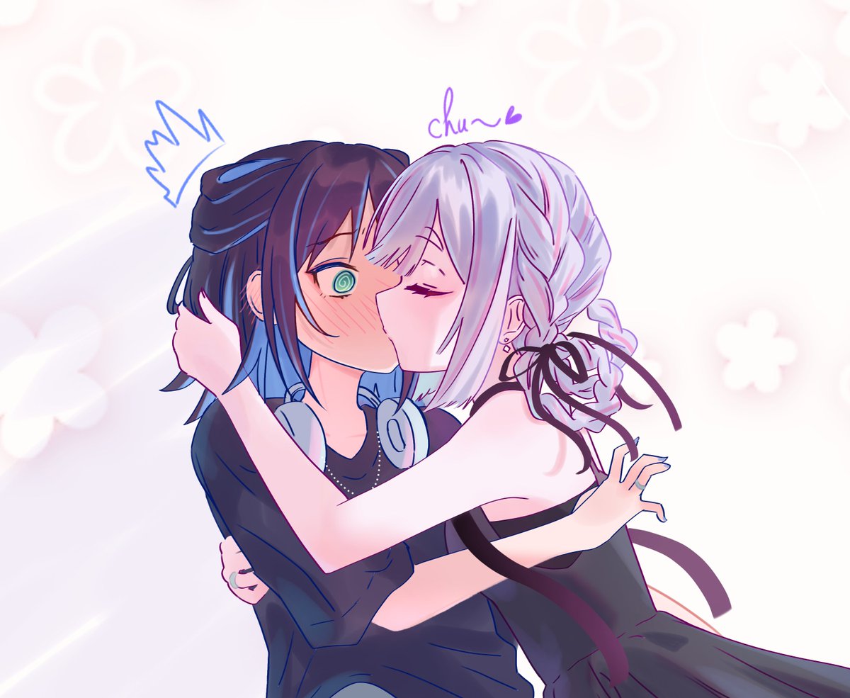 RinncchiiiOwO's tweet photo. a kiss. 🐙💋🦊③
#超かぐや姫 
#CosmicPrincessKaguya https://t.co/wBVoOfuD15