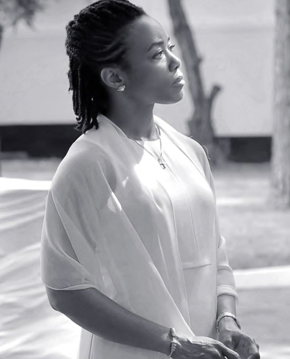 ZanetorAgyeman's tweet photo. As I dream of the Ghana my heart longs for, I sometimes feel disillusioned and saddened by the the realisation that in my short lifetime, I have witnessed us go from a can-do spirit, to one of passing the buck with the concomitant lack of accountability.

#TogetherWeBuild https://t.co/F8mc4ZUpdd