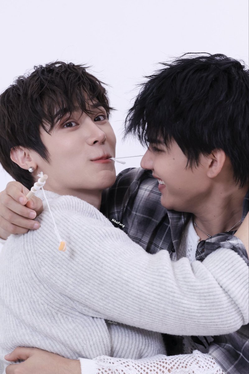 VeronicaFunggg's tweet photo. เด็กน้อยสองคนน่ารักจังเลย~
@fort_fts @peatwasu 

FP live TAOBAO 
#TaixiaoxingxFortPeat
#fortpeat #babyfeat 
#fortfts #peatwasu https://t.co/DV0oSTxjUg