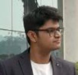 rewantrex's tweet photo. @piyushgaarg IRL - look ar my jawline https://t.co/om7fx5sb63
