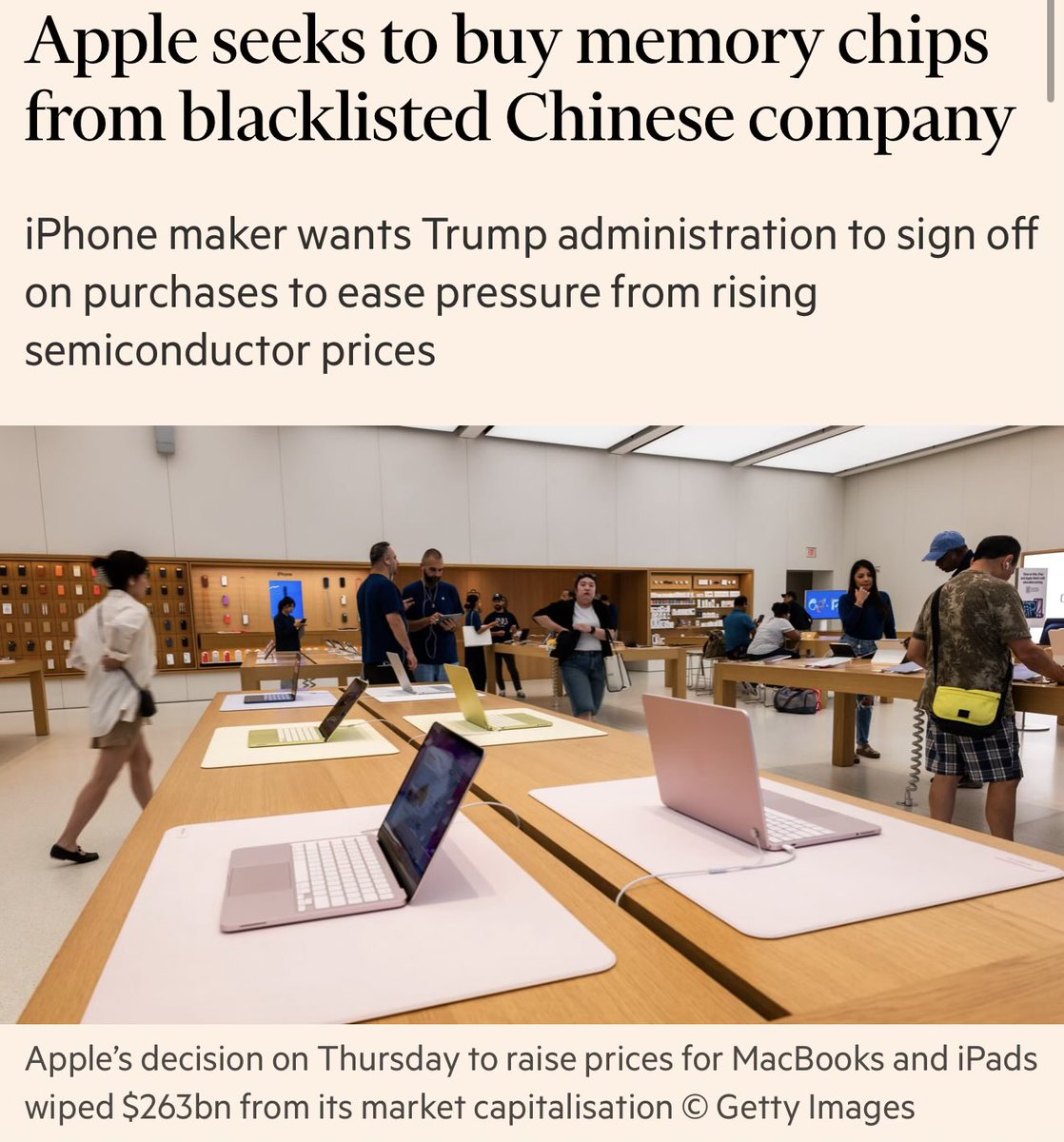 wallstengine's tweet photo. $AAPL is lobbying the Trump administration for clearance to buy memory chips from China’s CXMT, per FT.

CXMT is on the Pentagon’s Chinese Military Company blacklist, but Apple is seeking relief.

Worth noting: even if Apple gets clearance, it’s unclear how much this helps if CXMT capacity is already tight and largely absorbed by China demand.