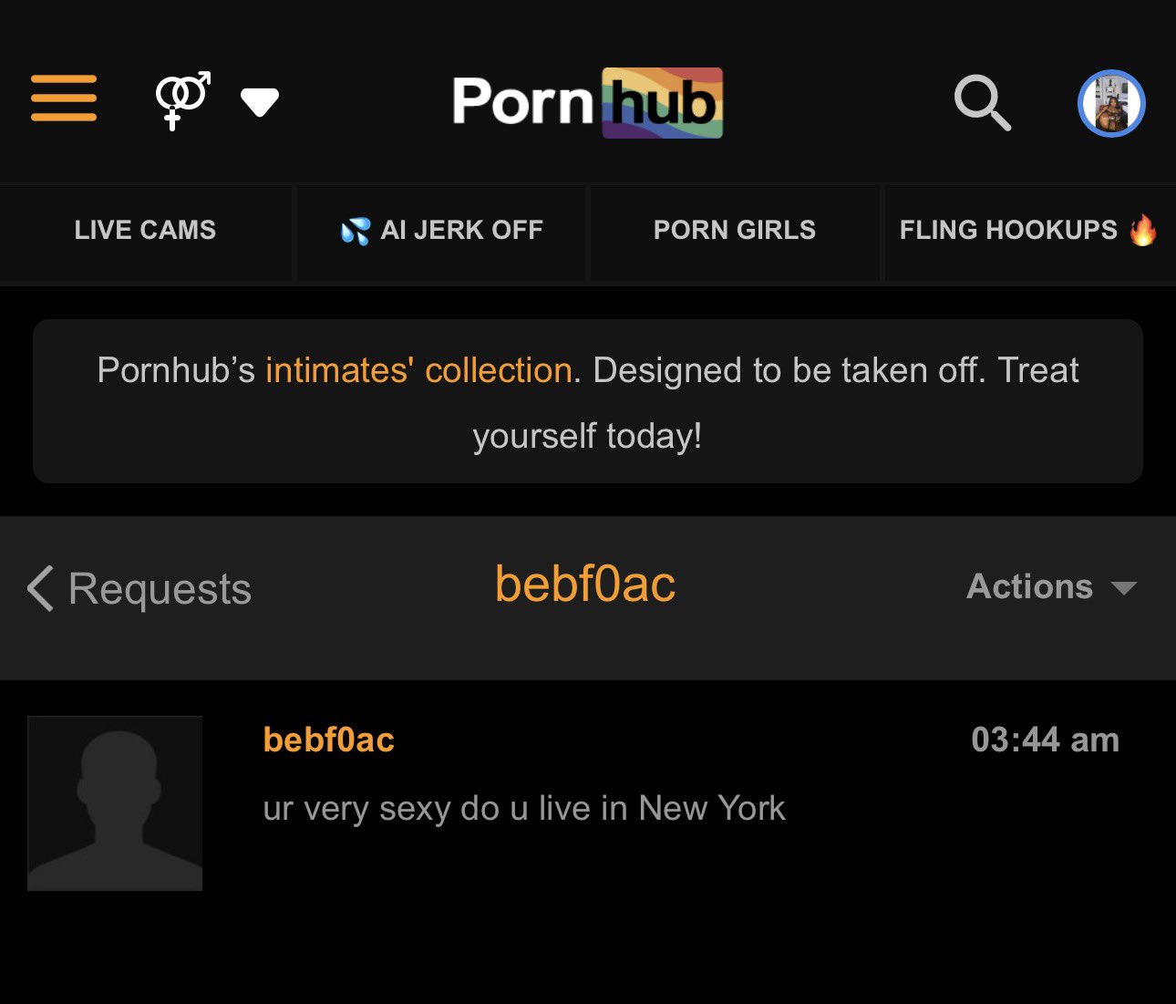 2 pic. I live online, I don’t exist in the outside world. https://t.co/ihVqvBTQh2