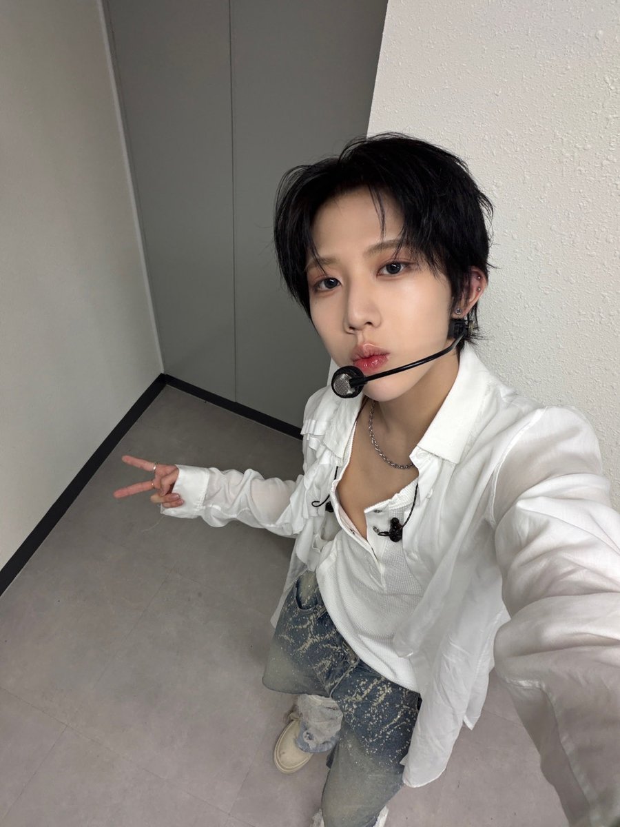 MEMBERS_8TURN's tweet photo. 부산 아인교~~ 

#8TURN #에잇턴 #エイトターン
#윤규 #YUNGYU #ユンギュ https://t.co/LKbQWHzmRB