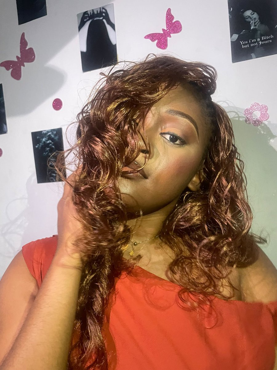 Effiongsbaby's tweet photo. Obsessed, and I'm still the birthday 😍❤️ https://t.co/AQ752MzcXL