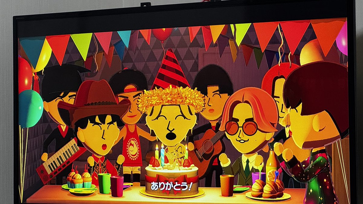 mkk12201's tweet photo. ラウールの誕生日のお祝いしてはる！！
#こーじに伝書鳩 https://t.co/1zy9WKCHo7