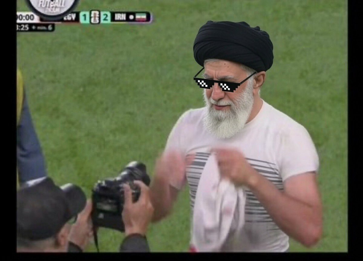 Azadlavasani's tweet photo. سید علی خامنه‌ای بعد از جنگ ۱۲ روزه: https://t.co/gBfnPXztO4
