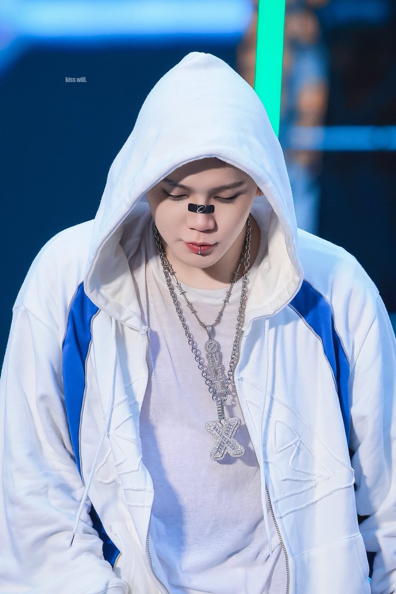 kisswillkiss's tweet photo. - 260627 #최현석 #CHOIHYUNSUK
#트레저 #TREASURE https://t.co/1zG6dXfLX5
