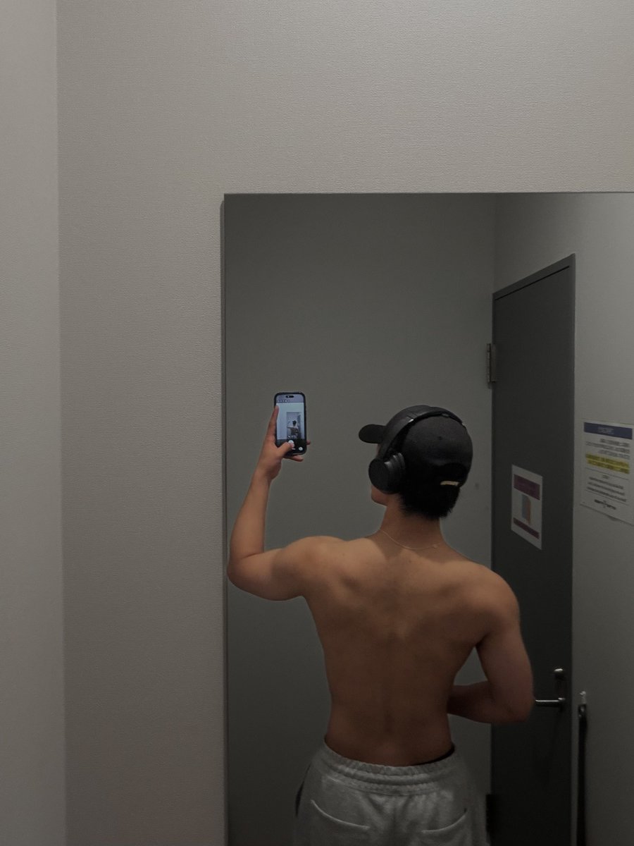 T021409's tweet photo. コツコツ🏋️ https://t.co/f128sJkhgf