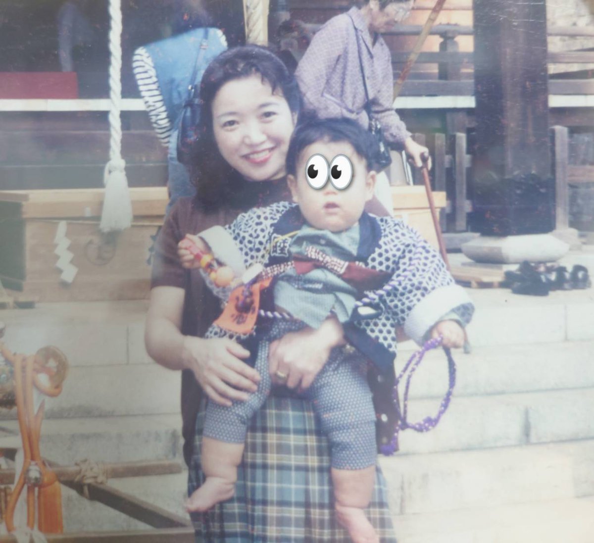 pan6cco's tweet photo. 若い頃のパンドラ母👩‍🍼
赤ちゃんはパンドラではありません😂他人w
美人じゃないですかー🥹✨️
しかもこれ40代後半😗見えない🥹
性格はちょっとあれなんですけど…🥹w https://t.co/j8Wc9TbbkR