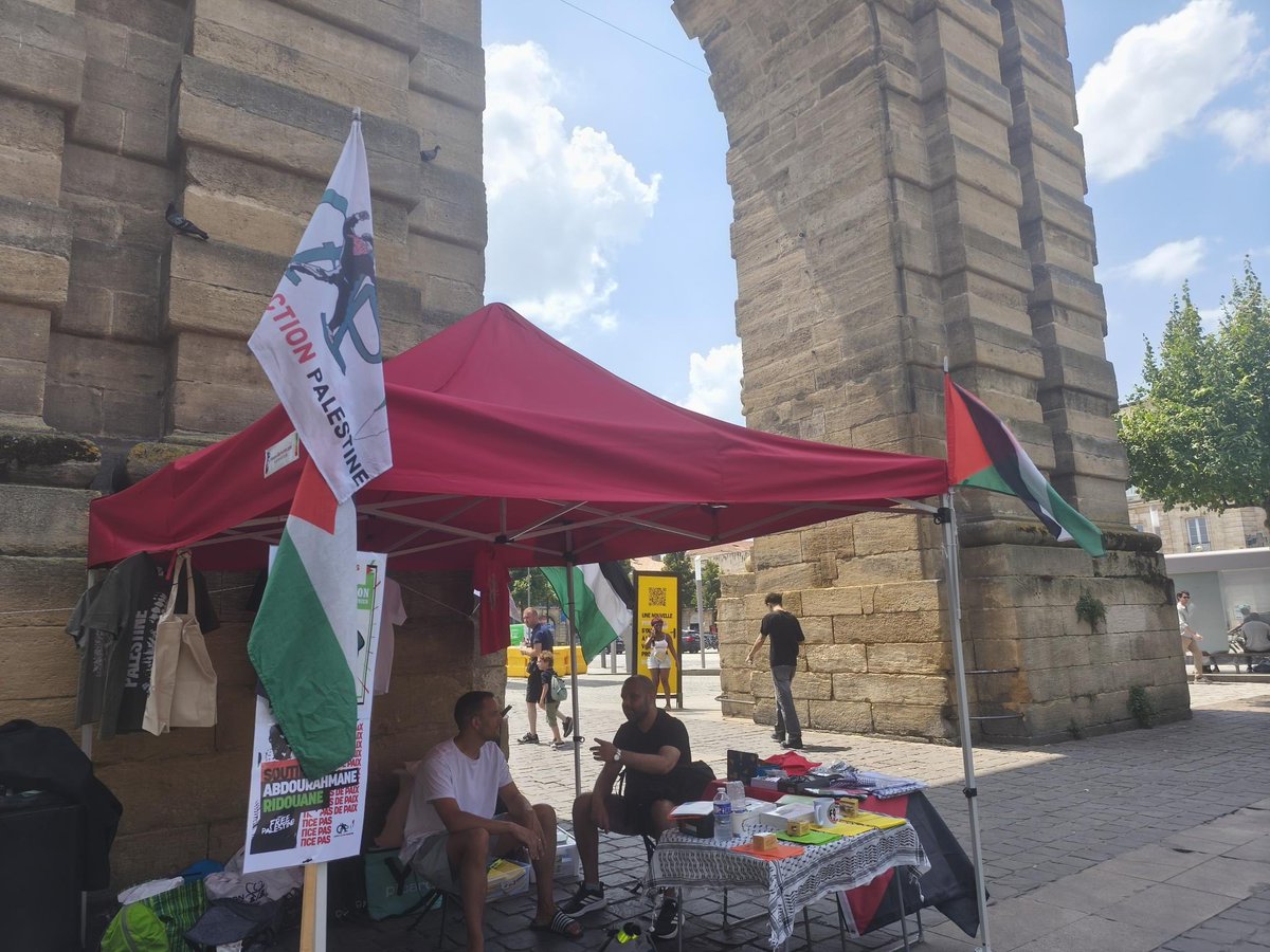 ComiteAction's tweet photo. 1/2 Samedi 27 juin 2026
Le CAP est présent place de la Victoire et vous attend , nombreux pour sa 140e manifestation en soutien avec la lutte du peuple 🇵🇸
Le GENOCIDE n’a pas cessé. On ne lâche rien !
⏰15h39
📍Place de la Victoire. Bordeaux 
#Gaza #Bordeaux #IsraeliCrimes https://t.co/ZlQ9oQmC0z
