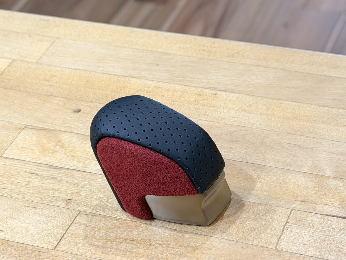thinkdesign2006's tweet photo. 6月分シフトノブですが、本日と明日で全てを出荷します
今月も月内にお届け守れました

来月は夏休みがありますからね〜
タイトな月末になりそうです・・・ https://t.co/vWjEA47weo