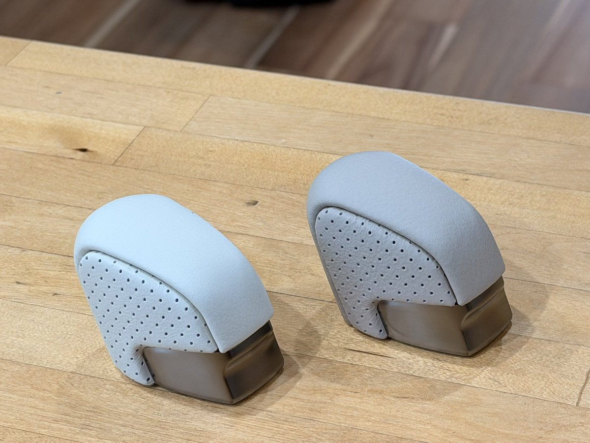 thinkdesign2006's tweet photo. 6月分シフトノブですが、本日と明日で全てを出荷します
今月も月内にお届け守れました

来月は夏休みがありますからね〜
タイトな月末になりそうです・・・ https://t.co/vWjEA47weo