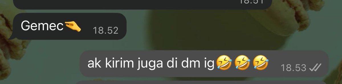 iniimeyyy_'s tweet photo. salting di jam yg sama, tapi beda platform ngajakin salting barengnya🙏😇😇 https://t.co/62r28qcf89