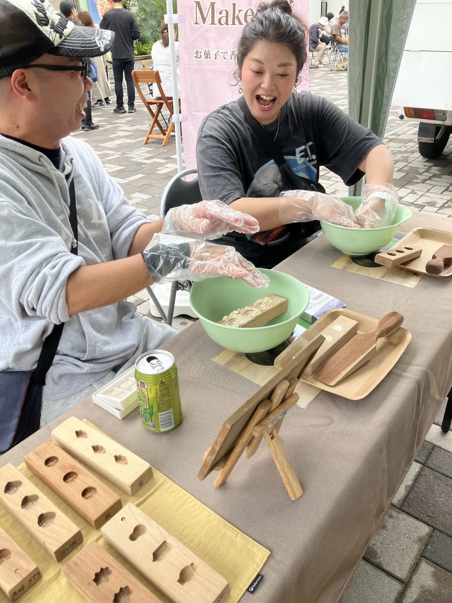 Kagawa_Maker's tweet photo. こんばんは🌛KAGAWA Makerです！⁡
⁡本日サンポートガーデンプロムナードにて行われた「ガーデンプロムナードフェスティバル」に出店しました！⁡
⁡ライブ前に来てくださった方や県外からの方にも体験していただき、とても楽しかったです✨⁡
⁡ご参加してくださった皆様ありがとうございました😊⁡ https://t.co/8bMkEMCHRM