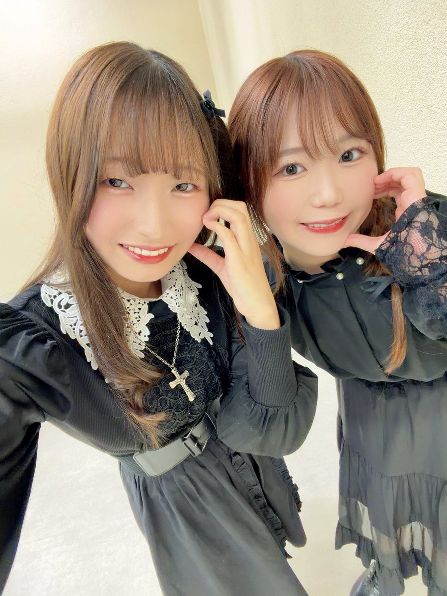 mizuna_Skawa's tweet photo. #キララン127 <Rapunzel🦋>
1日目終了いたしました！！🌹✨

雨の中ご来場いただきありがとうございました……！
思ったより台風の影響が出ず！！ほんっっっとうに良かった！！！

明日も公演がございます！配役チェンジです！！よろしくお願いいたします！頑張るぞー！！ https://t.co/cauS5GtvSk