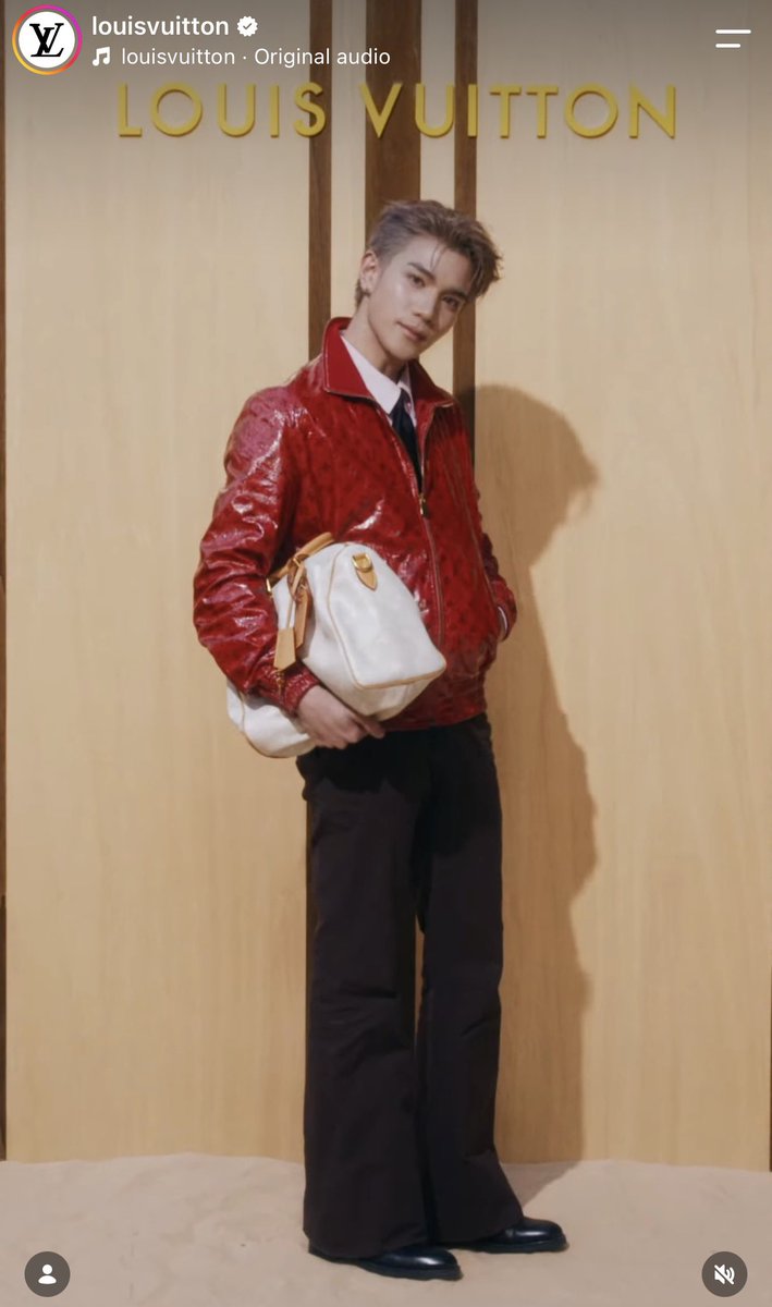 Nong4thsocute's tweet photo. โอ้โหหหหห ทาง @LouisVuitton มาลงน้องโฟ้ดแบบเป็นคลิปหน้าไอจีเลยนินา สุดยอดของความภาคภูมิใจ เริ้ดมากกกกกก สมมง Friend of House 😭😭💗🫶🏻🫶🏻 ดีใจอะ ปังมากก

FOURTH SHINES AT LVSS27 SHOW
#LVMenSS27xFourth #LVMenSS27 
#LouisVuitton #Fourthnattawat https://t.co/6wbPWMWQbK