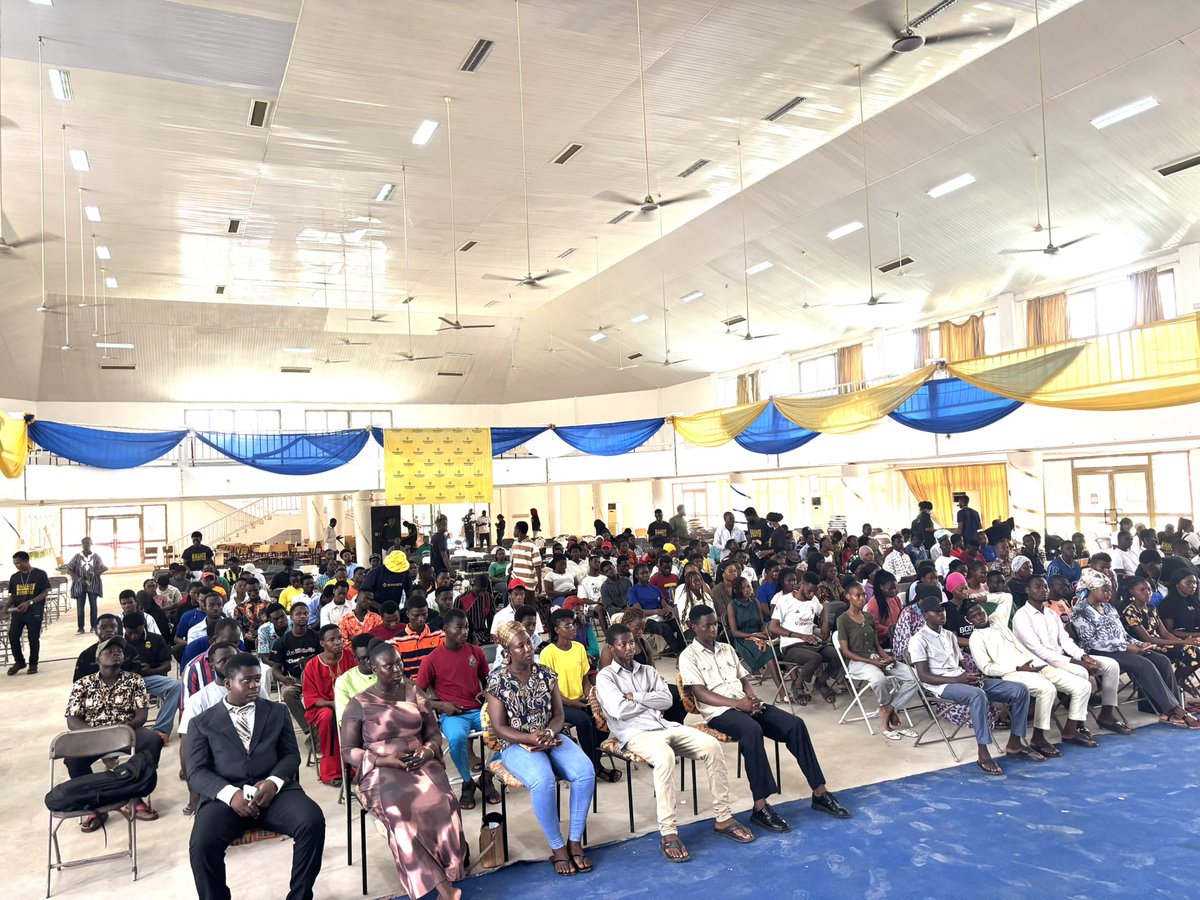 sakwzz's tweet photo. History about to happen today in University of Technology and Applied Sciences-UTAS, in Upper East Region-NAVRONGO🔥🔥🔥

The @binance Africa University Tour is here @utasghana Navrongo…

The room is about to full 🚀 🚀 
Join us now …  
#Binanceuniversity

@cktutas_src 
@BinanceAfrica @BinanceAngels 
@RIBKA_BINANCE @Binanciera @millieee_d