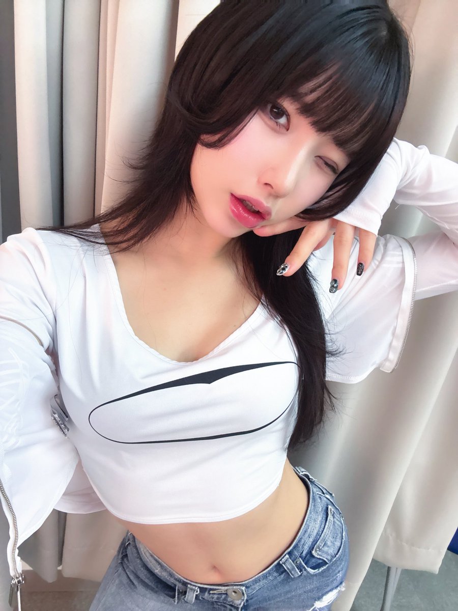 jiemei_anri's tweet photo. 好きになってみる？ https://t.co/aWnP3GiA86