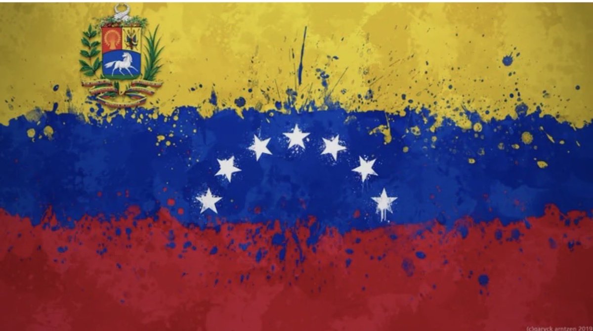 thayspenalver's tweet photo. Las banderas a media asta, porque debemos honrar a nuestros muertos, como muestra de respeto a quienes sufren por sus pérdidas familiares, por los niños huérfanos, por quienes luchan todavía por sobrevivir, por los que están durmiendo a la intemperie y por los que están heridos. https://t.co/KcC8rZJwSB