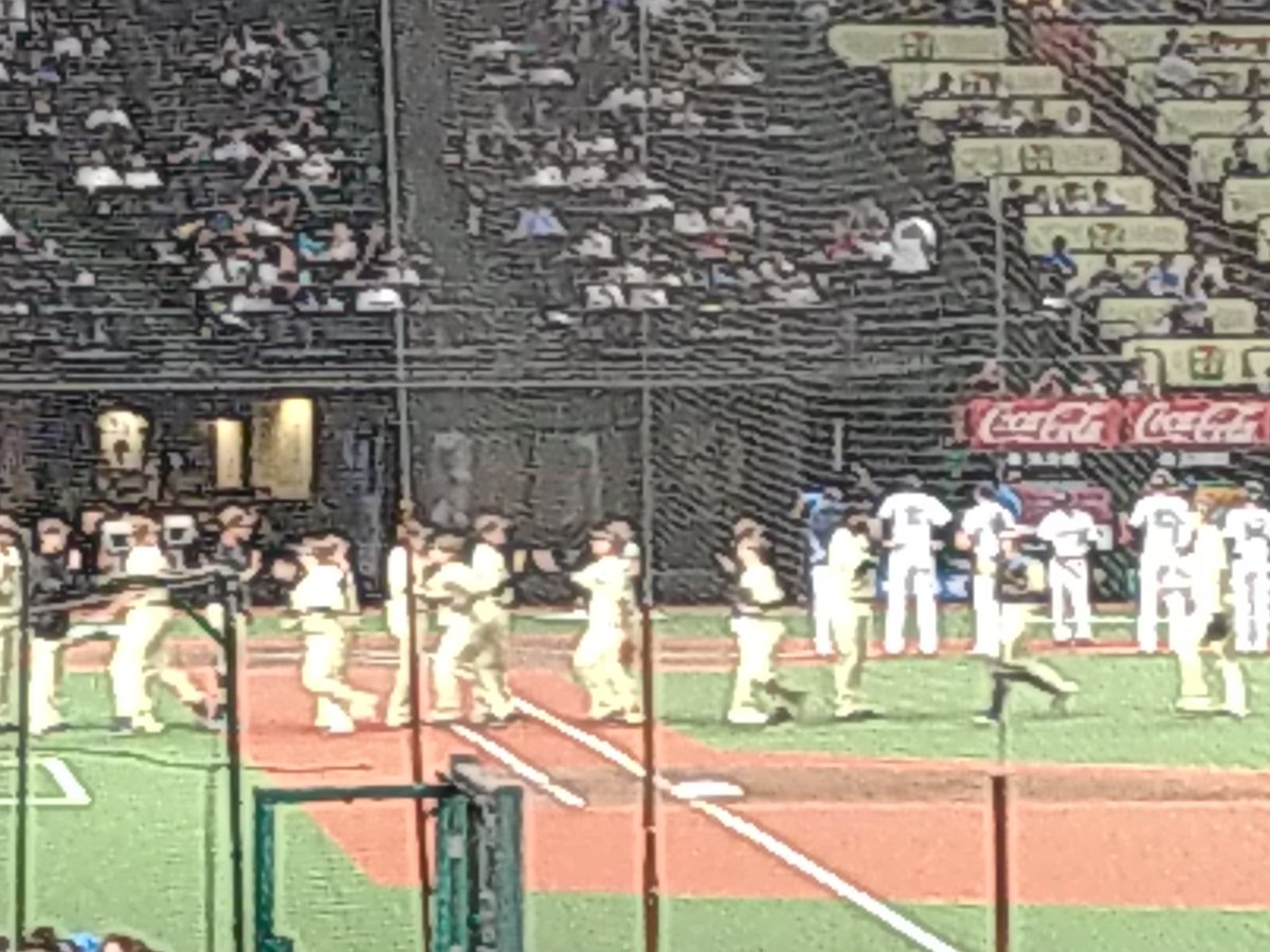 dynamic62505088's tweet photo. バタバタの1日が終了

気をつけて帰ります

また明日も宜しくお願いします🙏 https://t.co/SKQdthmzmv