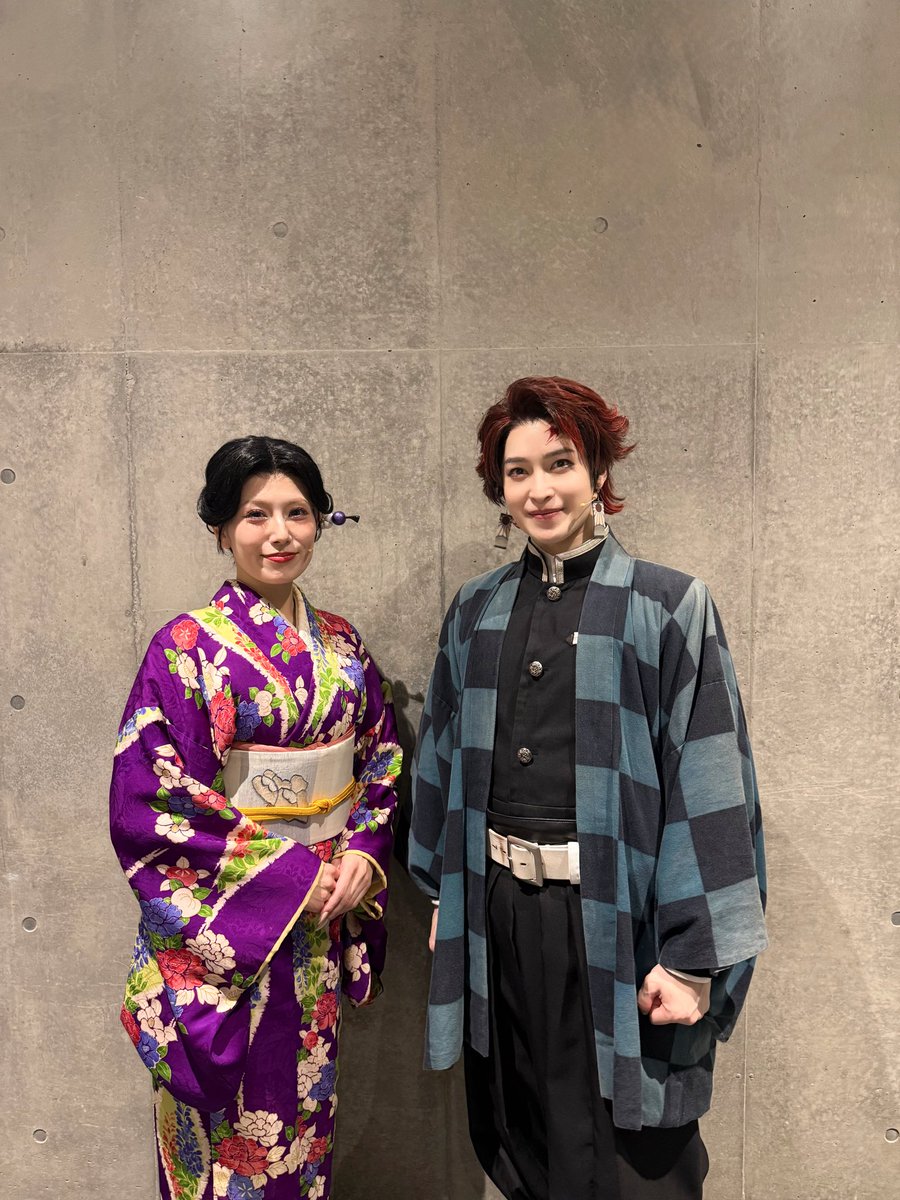mimimaihane's tweet photo. 舞台「鬼滅の刃」其ノ陸 柱稽古・無限城 突入 

お足元のお悪い中劇場へお越しくださった皆様、配信をご覧の皆様
ありがとうございました

本日阪本奨悟君が無事千秋楽を迎えました

本当に本当に本当に良かった！！
素晴らしかった✨

明日、全員で無事に駆け抜けたいと思います
#舞台鬼滅の刃
#珠世 https://t.co/8AuVkZdh35