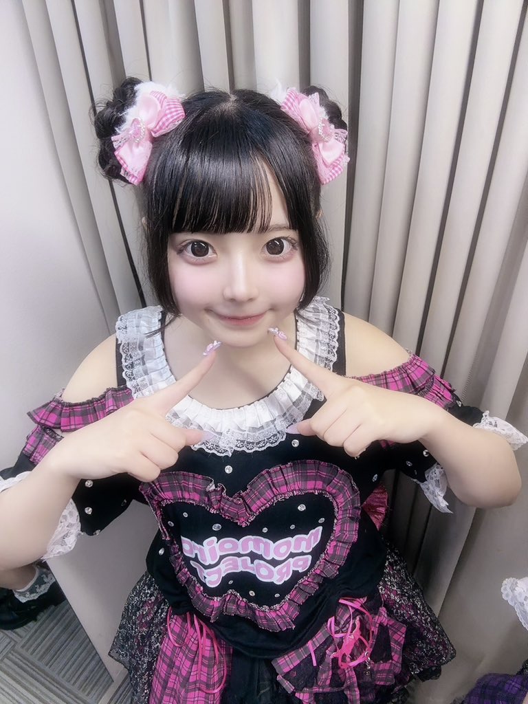 rendayo1022's tweet photo. 浅草花劇場にてライブありがとうございました♡ひさびさすぎる浅草でライブひろくてたのしかったねーーー⊂( ᴖ ̫ᴖ )⊃💕 https://t.co/S2O65i0MXm